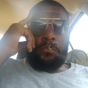 Meet your Posher, Ronell